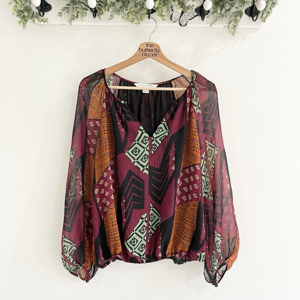Diane Von Furstenberg Multicolor Collage Print 100% Silk Stretch Flowy Blouse